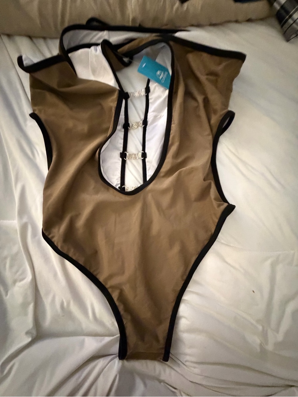 Cupshe One-Piece Swimsuit with Black Trim and Rhinestone Accent | Deep Tan/Gold - Picture 5 of 5